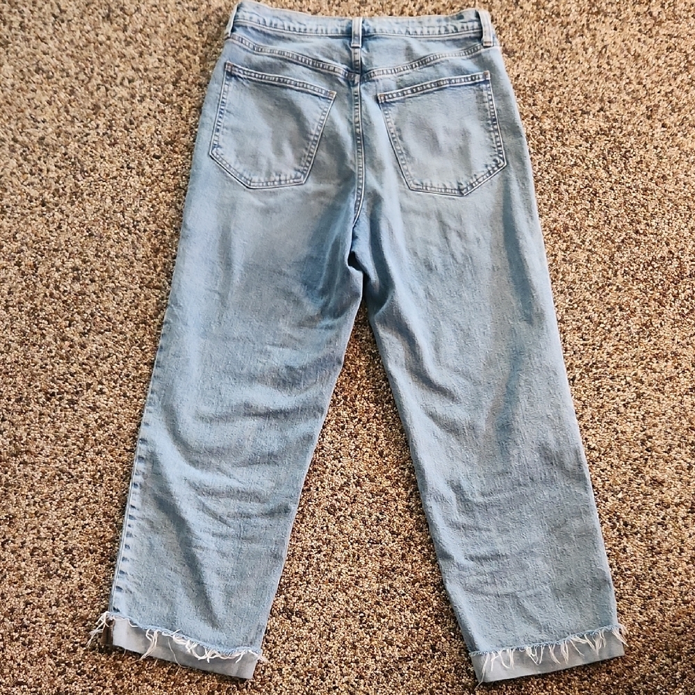 Universal Thread Highest Straight Ankle Jeans, Si… - image 5